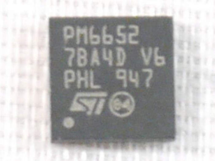 6652